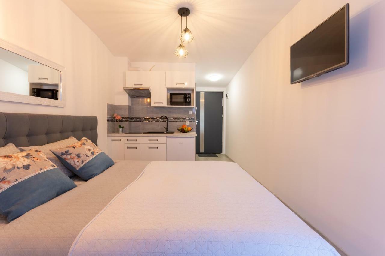 Illusione Apartment